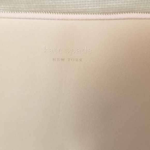 kate spade Lap Top Case - Picture 7 of 9